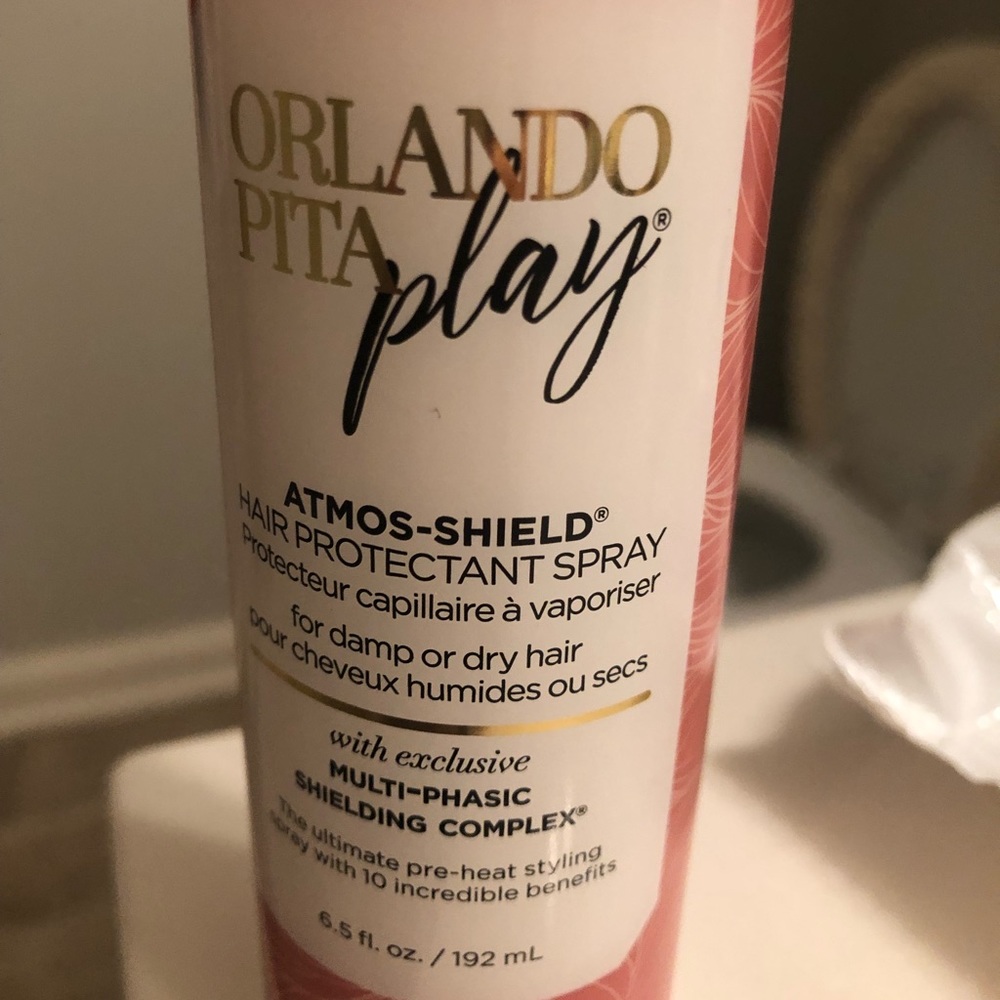 Orlando pita play hair protectant spray